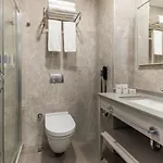 Ξενοδοχείο Carina Gold And Restaurant 4*