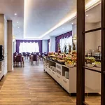 Carina Gold And Restaurant