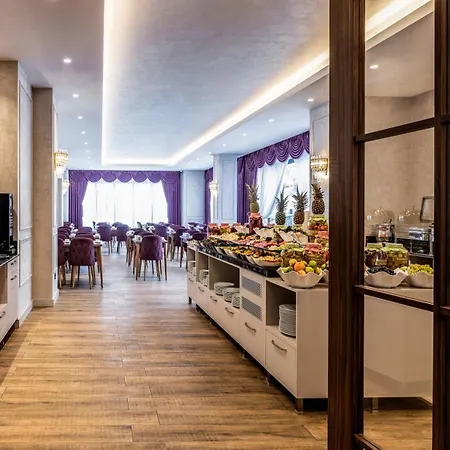 Carina Gold And Restaurant Istanbul