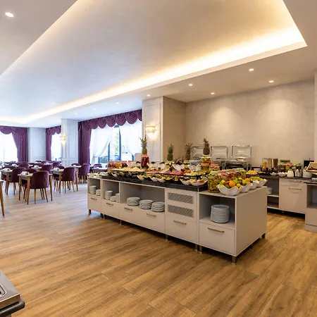 Carina Gold And Restaurant מלון 4*