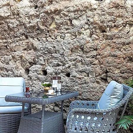 Carina Gold And Restaurant فندق اسطنبول