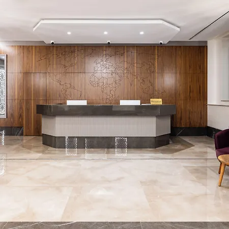 Hotel Carina Gold And Restaurant